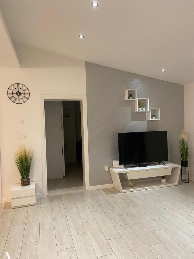 Apartman Mili Baška Voda Kültér fotó