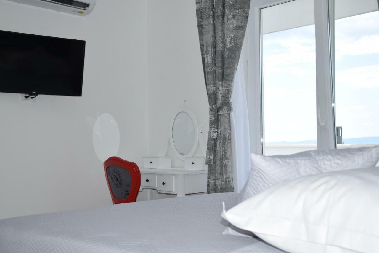 Apartman Mili Baška Voda Kültér fotó